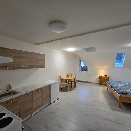 Apartmany Almond ฮาร์ราคอฟ ภายนอก รูปภาพ