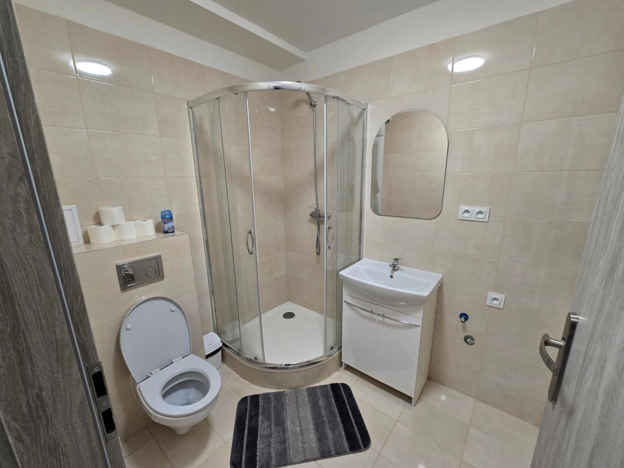 Apartmany Almond ฮาร์ราคอฟ ภายนอก รูปภาพ